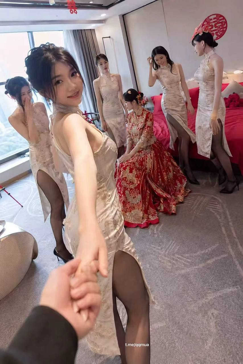 进来，伴娘团.jpg